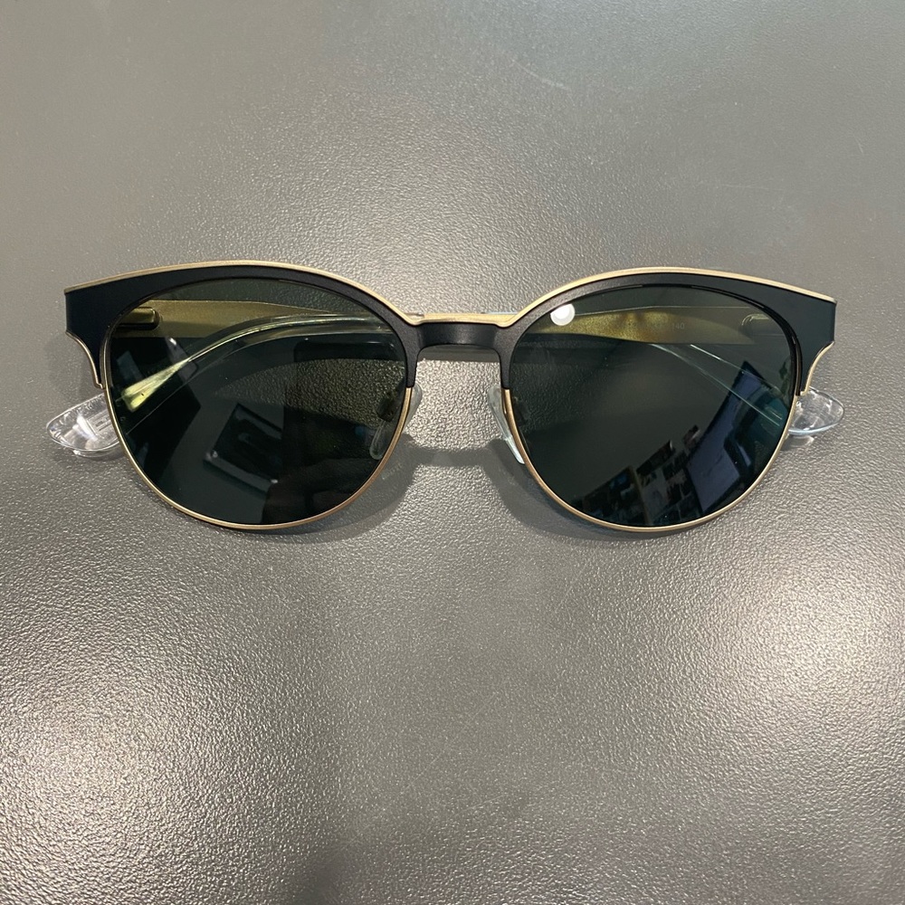 Tommy Hilfiger sunglasses